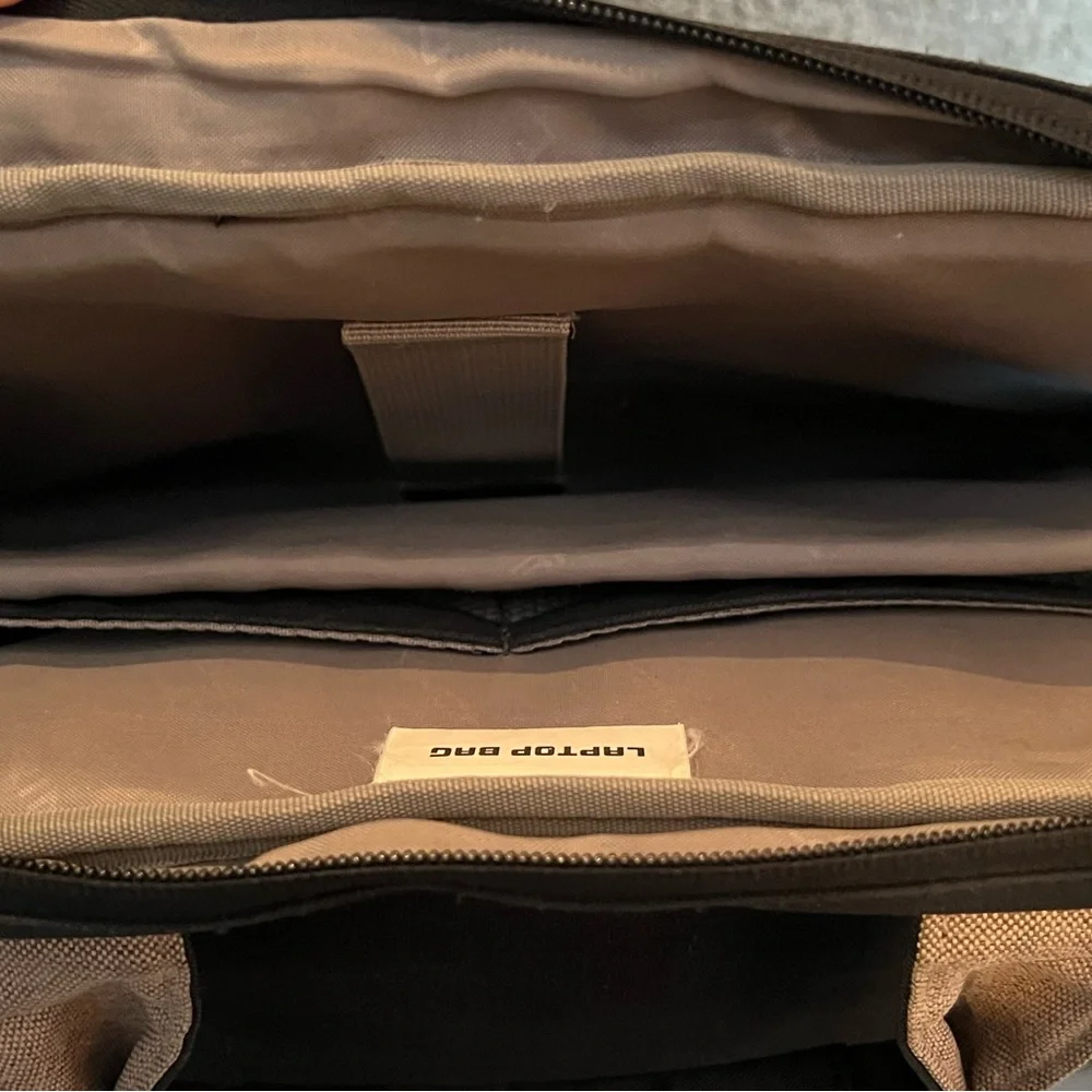 Laptop Bag 💼!